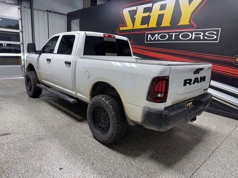 Used 2025 RAM 2500 Tradesman AWD/4WD image 11