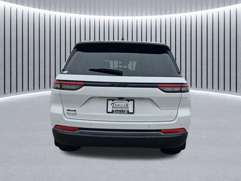 New 2026 Jeep Grand Cherokee Limited image 11