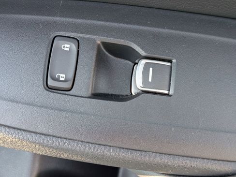 Used 2021 Honda Accord Touring image 37