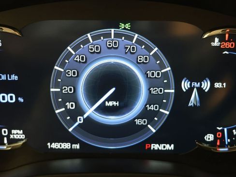 Used 2016 Cadillac Escalade ESV Premium AWD/4WD image 13