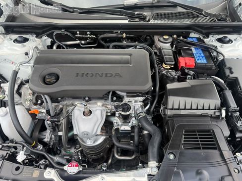 Used 2026 Honda Civic Sport image 31