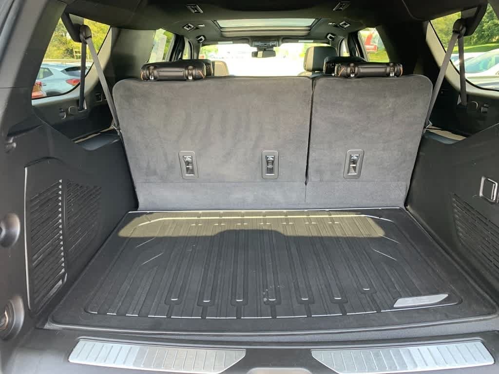 Used 2023 GMC Yukon XL AT4 w/ AT4 Premium Plus Package AWD/4WD image 23