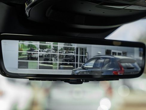 New 2026 Volvo XC40 B5 Ultra w/ Protection Package Premier image 43