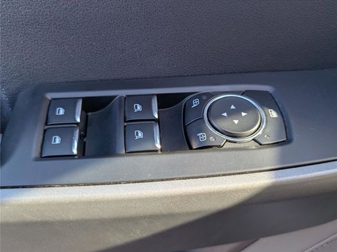 Used 2024 Ford F250 XLT image 18