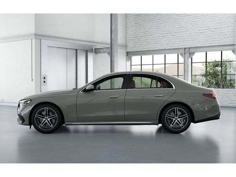 New 2027 Mercedes-Benz E 450 4MATIC Sedan image 34