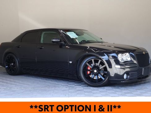 Used 2006 Chrysler 300 SRT8 w/ SRT Option Group II RWD image 2