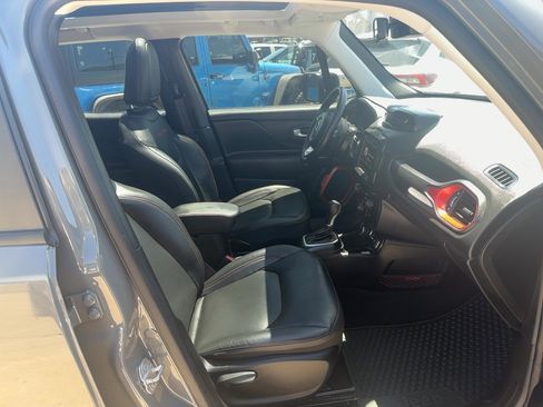 Used 2023 Jeep Renegade Trailhawk w/ Sun/Sound Group AWD/4WD image 23