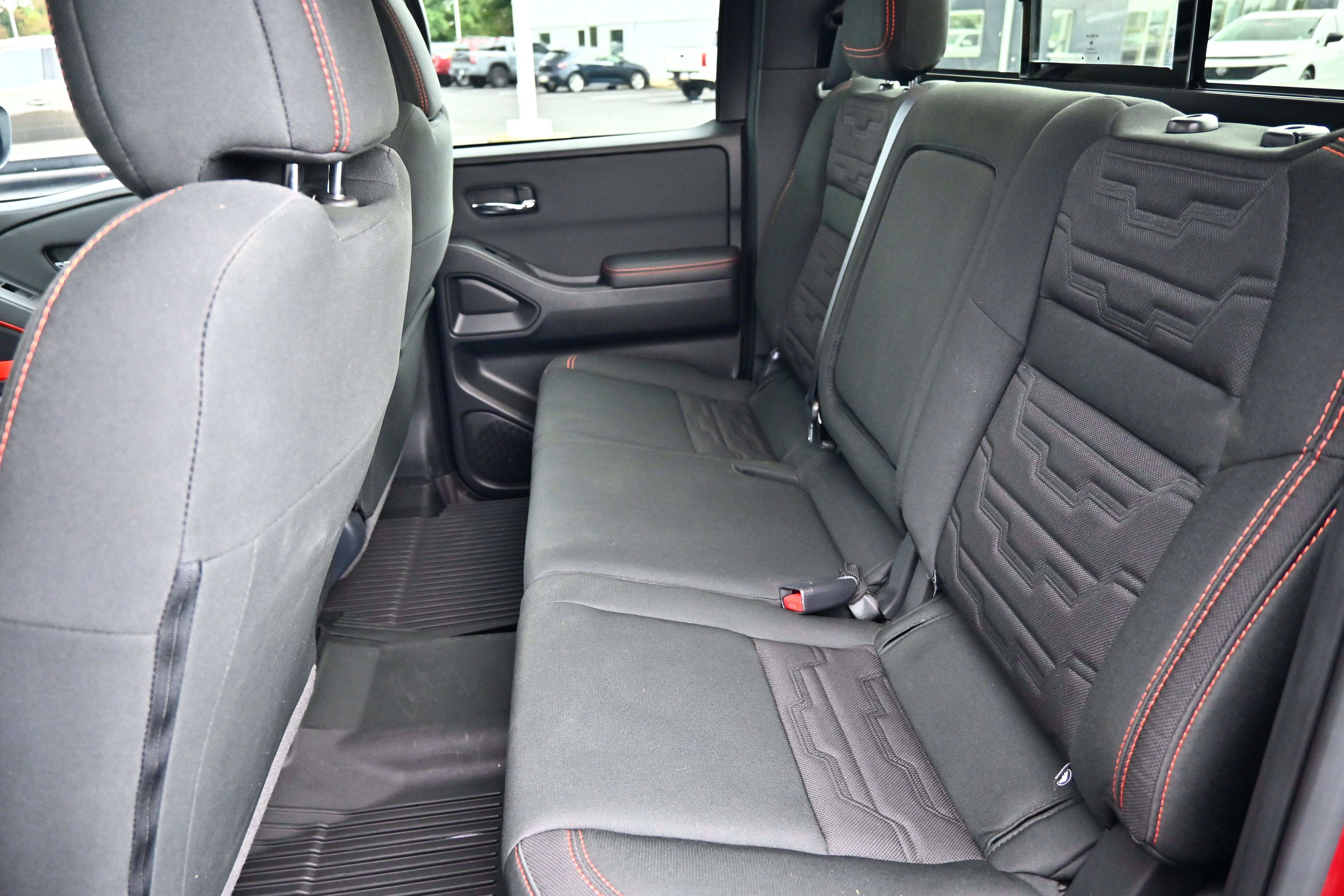 Certified 2024 Nissan Frontier PRO-4X w/ Pro Convenience Package AWD/4WD image 16