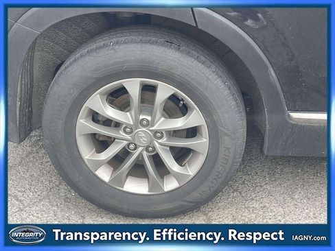 Used 2019 Hyundai Santa Fe SE image 8