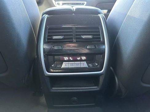 Used 2023 BMW X5 M50i w/ Climate Comfort Package image 24
