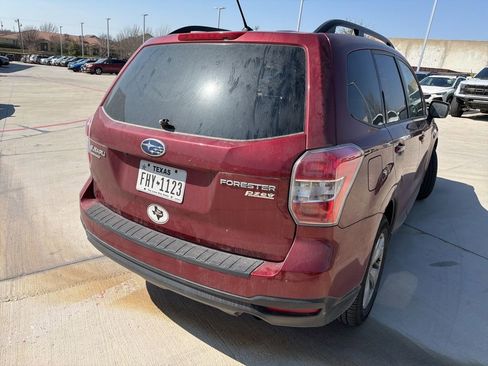 Used 2015 Subaru Forester 2.5i Premium w/ All-Weather Package image 9
