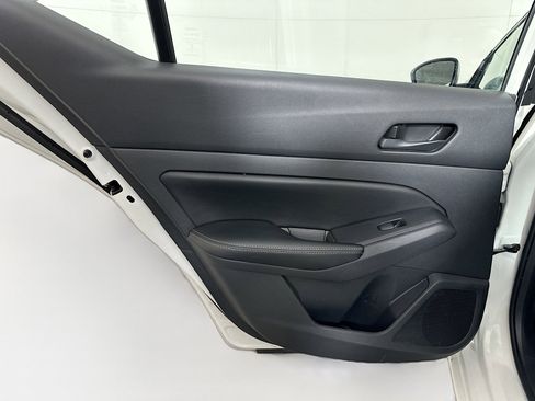 Used 2025 Nissan Altima 2.5 SV image 25