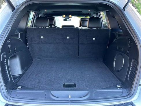 Certified 2021 Jeep Grand Cherokee Laredo X image 41