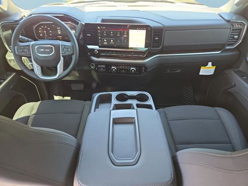 New 2026 GMC Sierra 1500 Elevation image 17