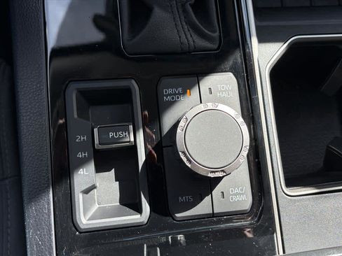 Used 2024 Toyota Tundra SR5 image 18