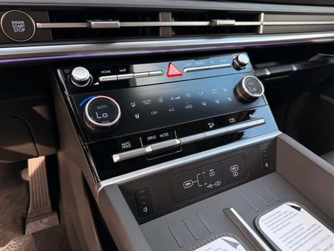 New 2026 Hyundai Santa Fe Limited image 17