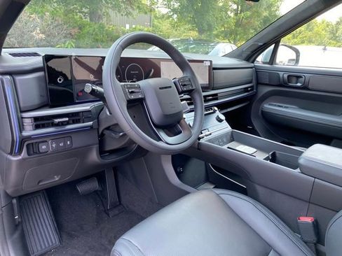New 2026 Hyundai Santa Fe Calligraphy AWD/4WD image 9