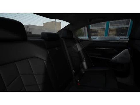 New 2026 BMW 530i xDrive w/ Convenience Package AWD/4WD image 12