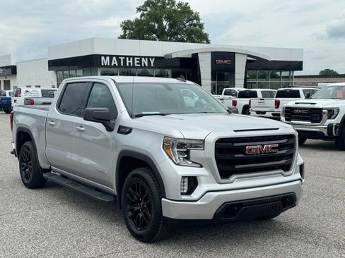 Used 2020 GMC Sierra 1500 Elevation w/ Elevation Value Package AWD/4WD image 7