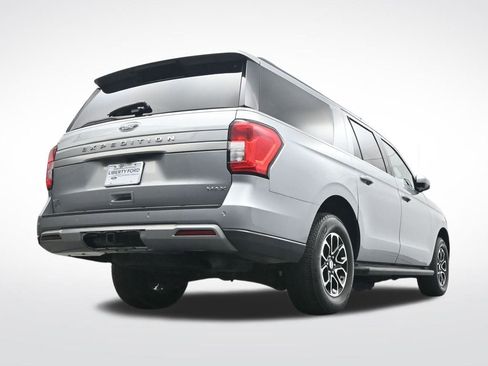 Used 2024 Ford Expedition Max XLT image 37