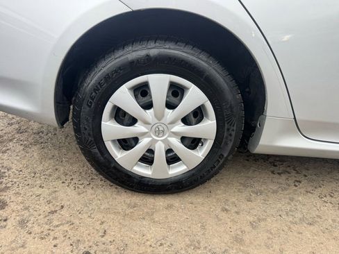 Used 2010 Toyota Corolla image 13