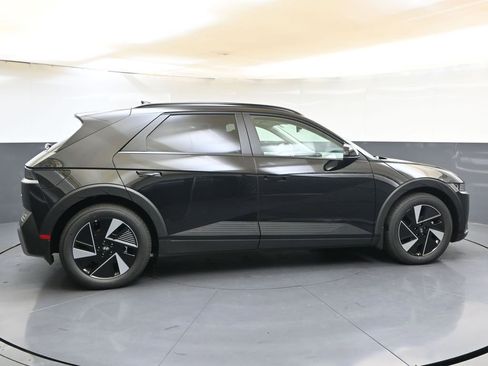New 2025 Hyundai Ioniq 5 SEL image 6