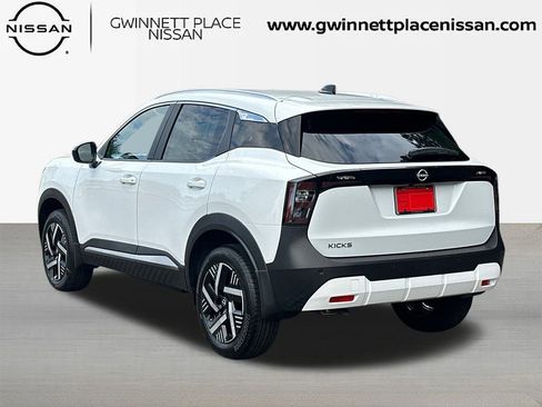 New 2026 Nissan Kicks SV image 7