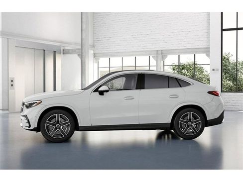 New 2026 Mercedes-Benz GLC 300 GLC 300 Coupe image 35