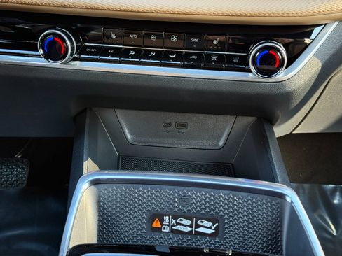 New 2026 Chevrolet Equinox ACTIV image 32