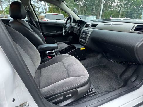 Used 2016 Chevrolet Impala Police FWD image 12