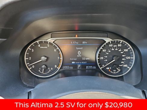 Used 2025 Nissan Altima 2.5 SV FWD image 26