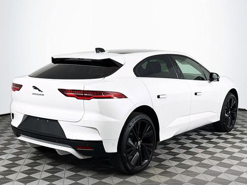 New 2024 Jaguar I-PACE R-Dynamic HSE image 5