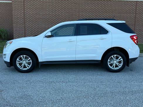 Used 2017 Chevrolet Equinox LT w/ Convenience Package FWD image 5