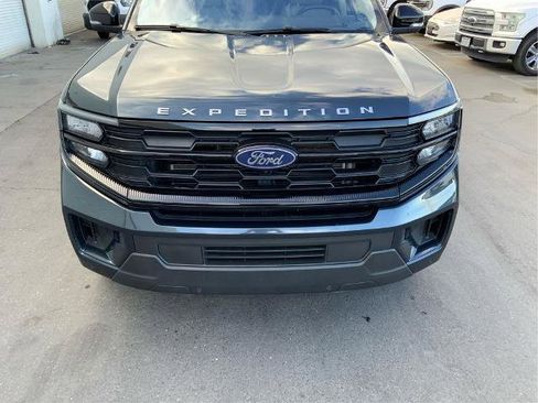 Certified 2025 Ford Expedition Max Active AWD/4WD image 22