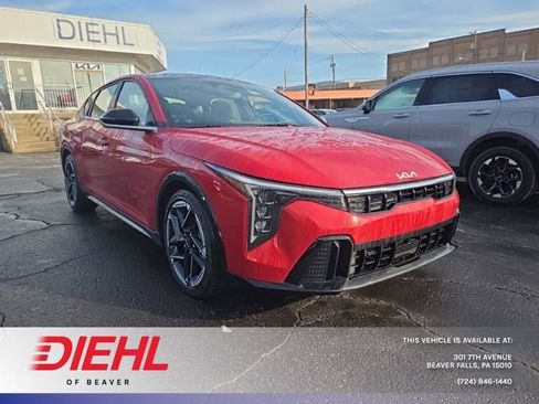 New 2025 Kia K4 GT-Line w/ GT-Line Sunroof Package FWD image 1