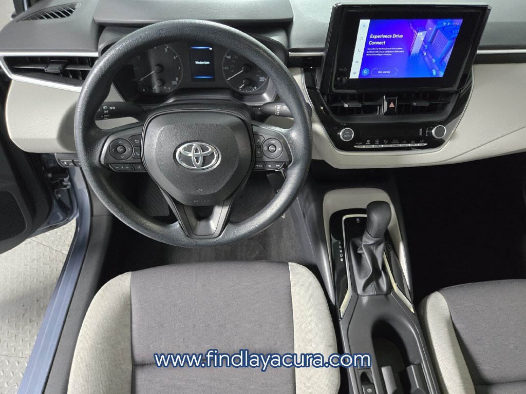 Used 2025 Toyota Corolla LE FWD image 15