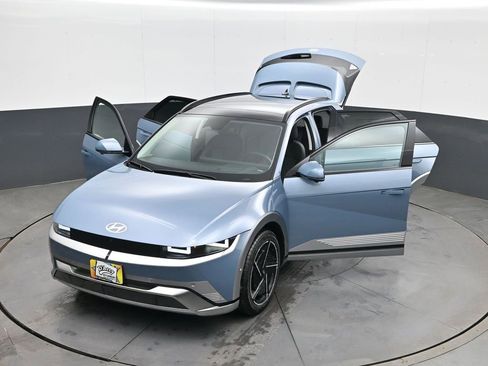New 2026 Hyundai Ioniq 5 Limited image 30