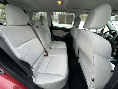 Used 2016 Subaru Forester 2.5i Premium w/ All-Weather Package image 20