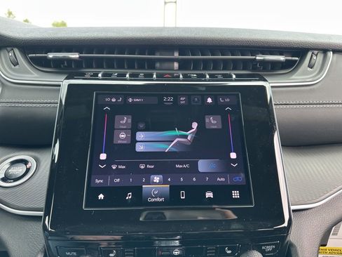 New 2026 Jeep Grand Cherokee Laredo X AWD/4WD image 35