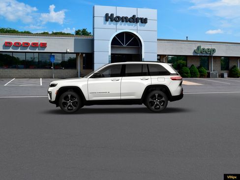New 2026 Jeep Grand Cherokee Limited image 3