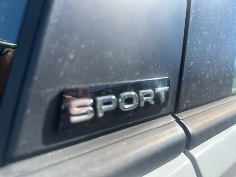 Used 2025 Volkswagen Jetta Sport FWD image 17