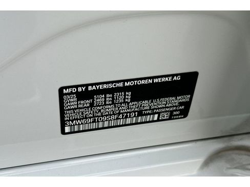 Used 2025 BMW M340i xDrive image 33