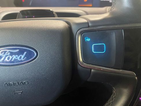 Used 2025 Ford Expedition Max Platinum w/ Platinum Ultimate Package image 10