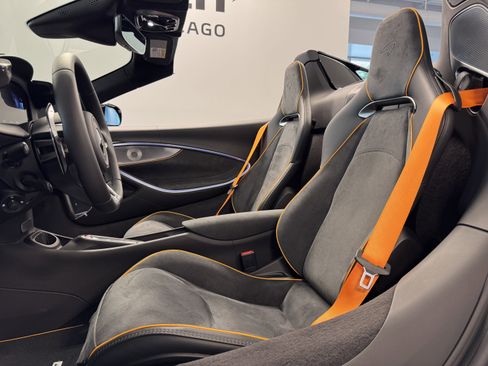 New 2026 McLaren Artura Spider image 11