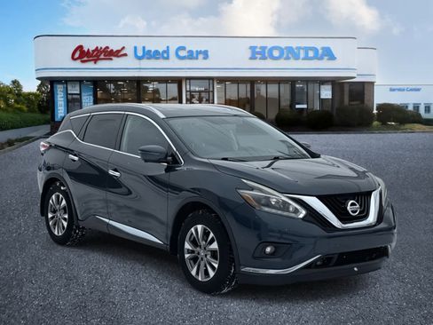 Used 2018 Nissan Murano SL w/ Moonroof Package image 7
