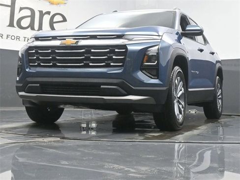 New 2026 Chevrolet Equinox LT w/ Convenience Package II image 34