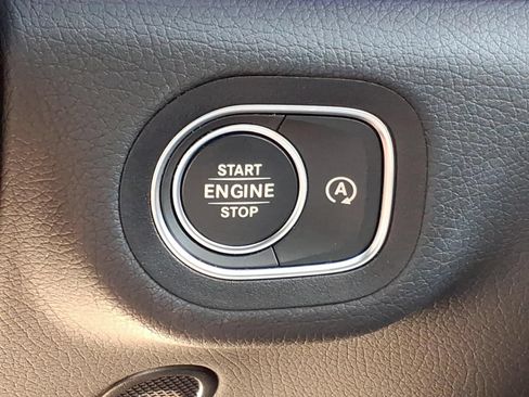 Certified 2025 Mercedes-Benz GLE 350 4MATIC image 22