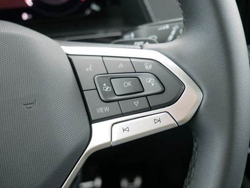 New 2026 Volkswagen Atlas Peak Edition image 14