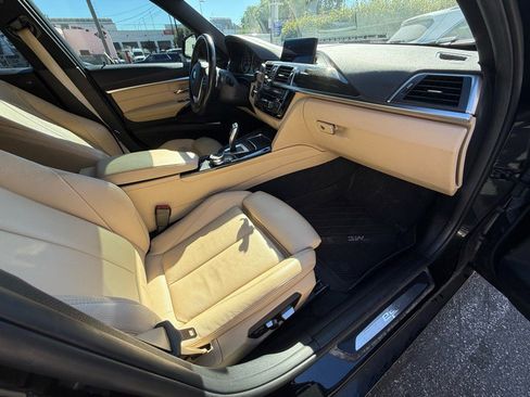 Used 2018 BMW 330e w/ Premium Package image 10