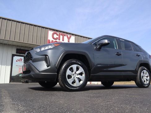 Used 2019 Toyota RAV4 LE w/ All Weather Liner Package image 15